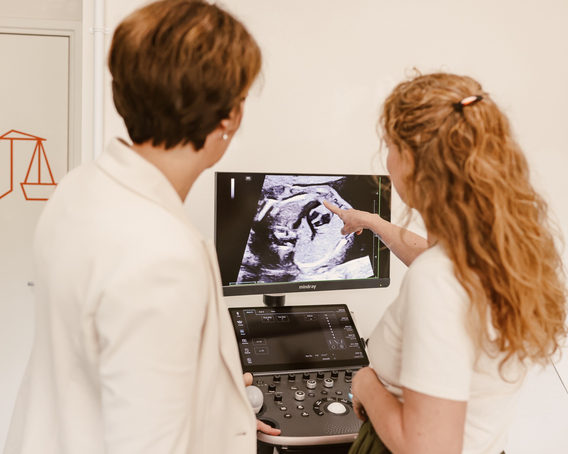 Buik&Co(7van159)   mirror